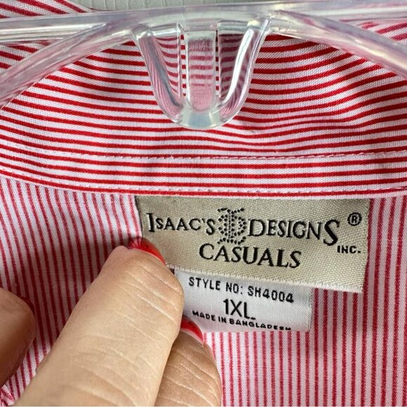 Isaac's Designs Women's Button Down Shirt Strawberry Appliquéd Size XL - Picture 8 of 10